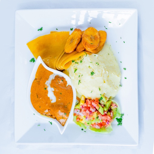 [LC904] FISH CURRY WITH MASHED POTATOES